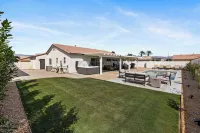 Montego by AvantStay Private Yard w Pool Hot Tub