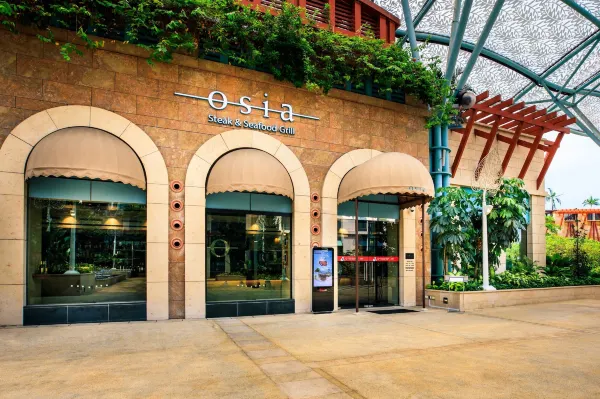 Resorts World Sentosa – Crockfords Tower