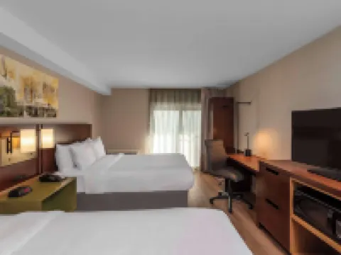 Comfort Inn South Hotels in Brossard