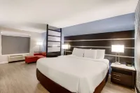 Clarion Pointe Atlanta Airport College Park