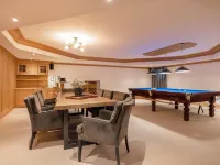 Exclusive Tyrolean Chalet Near Ski Lifts