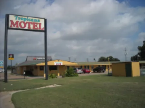 Tropicana Motel Bastrop Ξενοδοχεία στην πόλη Bastrop