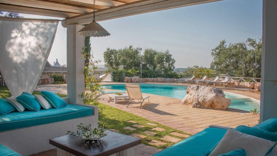 TD Trulli di Bouganville w Large Amazing Pool
