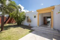 Charming 3-Bed Villa in Maho - Ocean View