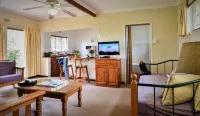 Lavender Tree Spacious Cottage for 2-3 People Hotel di Muldersdrift