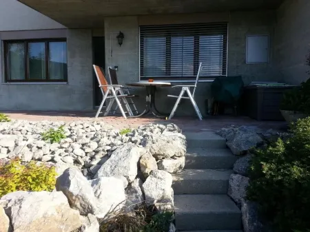 Elfe-Apartments: Two-Room Apartment with Garden, 2-4 Guests