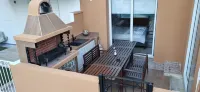 2Br-7 Guests-Free Parking-Pool-AirCon - Apartments