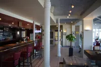 米萊德海灘飯店 - 比尼克 - 酒吧