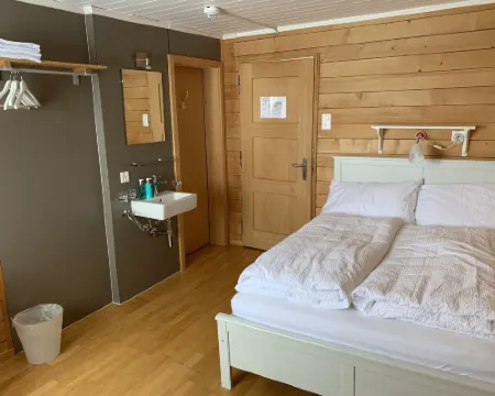 Berghaus Niederhorn Hotels in Beatenberg