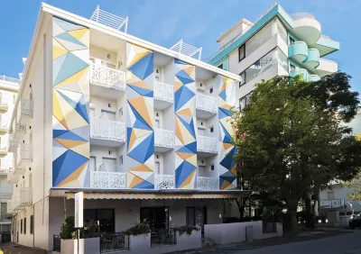 Color Hotel Rimini Hôtels à : Rivazzurra