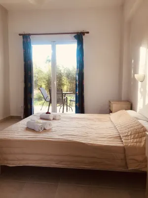 Room in Studio - Studio Banos Apartments and Swimming Pool Hotels near Gaidouro-monopati - The Donkey path