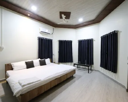 Coast House Private Villa Mandwa Alibaug Hotels in Awas