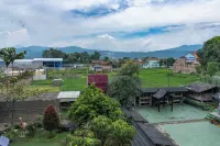 Grand Sunshine Resort & Convention Các khách sạn ở Cimaung
