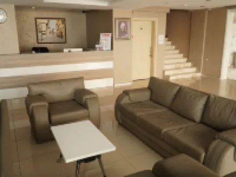 HOTEL CINAS โรงแรมในเอสกิเซเฮียร์