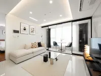 ห้องสมุดคอลเลคทีฟกังนัม SAC Signity โรงแรมใกล้สถานีขนส่งนัมบู