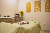 Bananas on the Beach - spa