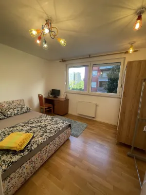 Large Modern 75m2 Flat and Free Parking Hotels in Jarun