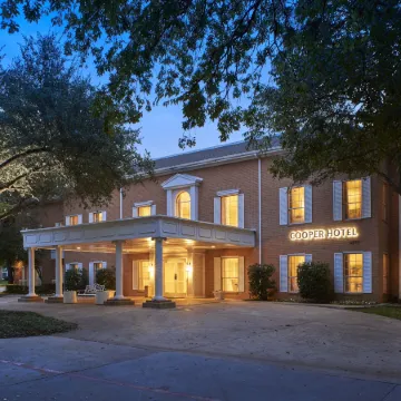 Cooper Hotel Conference Center & Spa