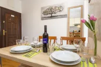 Apartments in City Center Ventus Hotels in Novalja