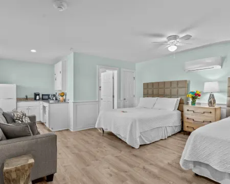 Loggerhead Inn and Suites Hotels in Topsail