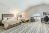 Hotel Montfort Nicolet Hotels in Yamachiche