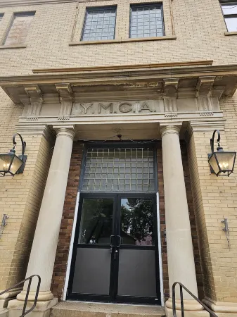 Eaglescape Suites and Event Center