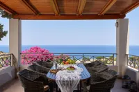 Okeanides Villas - Mountain view