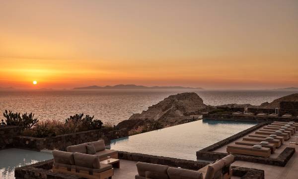Canaves Epitome - Small Luxury Hotels of the World