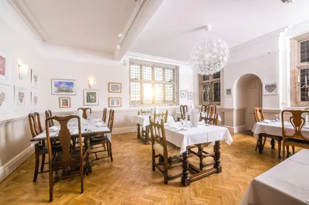 Amberley Inn Отели в г. Нимпсфилд