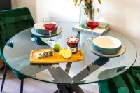 Luxury 1 Bedroom Serviced Apartment in the Heart of Stevenage Hotels in Stevenage