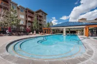 Canyons Village Condos by All Seasons Resort Lodging - piscina
