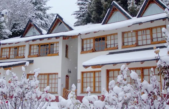 拉龐德羅薩公寓酒店