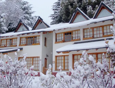 La Ponderosa Apart Hotel