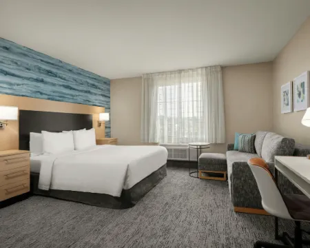 TownePlace Suites San Diego Carlsbad/Vista Hotels in Vista