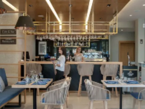 希薩貝爾飯店 - 近雅典機場 斯帕塔-阿爾泰米扎住宿飯店