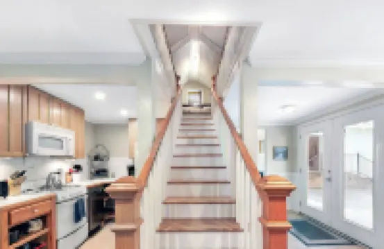 Elegant Southern Cottage/Downtown Pied-a-Terre near Island Beaches