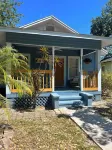 Relaxing 2-bedroom cottage in beautiful Sanford - Boutique
