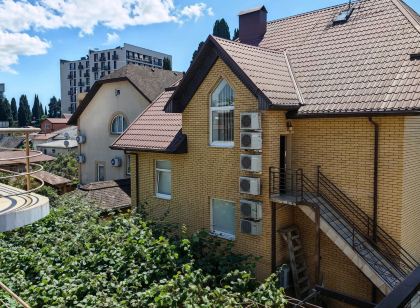 Albatros Hotel Allama Group