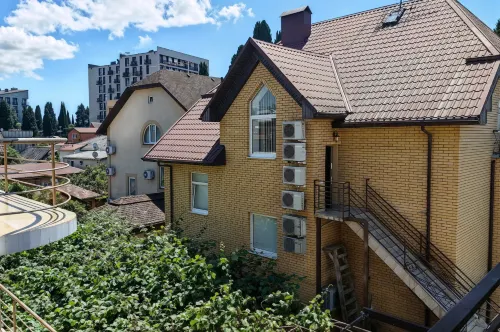 Albatros Hotel Allama Group