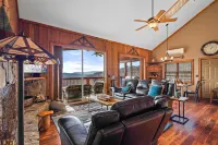 Breathtaking Mountain Views and Spacious Deck - Charming Mountain Retreat