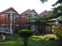 Country Inn Masindi 마신디 호텔