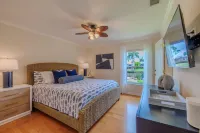Villa Barefoot Cove Hotels in 