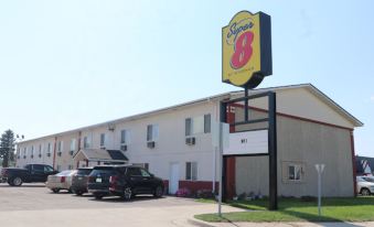 Super 8 by Wyndham West Fargo Main Ave ND
