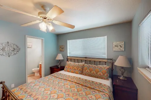 Water Wheel Resort Condo D101 Hoteles en New Braunfels