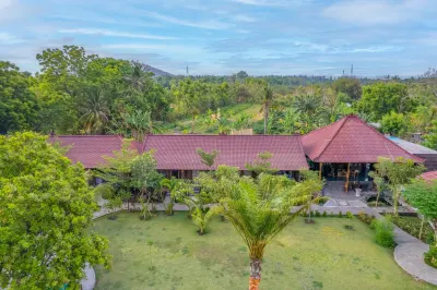 Taman Bidadari Eco Wellness Отели рядом с достопримечательностью «Biorock Pemuteran bali»