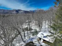 Cozy Fireplace and Stunning Mountain Views - Charming Modern Retreat