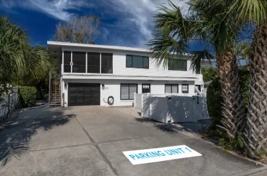 Private Entrance and Beautiful Shared Pool - Charming Coastal Retreat