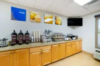Comfort Inn Asheville Airport - breakfast
