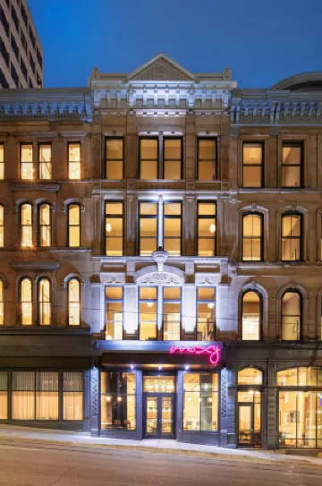 Moxy Cincinnati Downtown