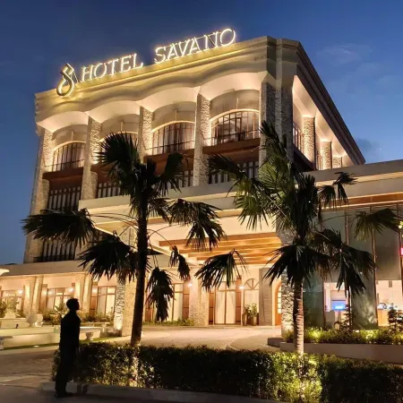 Hotel Savano Отели рядом с достопримечательностью «СМ City Fairview»